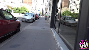 Горячая зрелая Соня получает жесткий член для траха в жопу