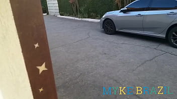 Когда я приехал в люкс, очень горячая и рабуда спутница уже ждала меня в постели, я принял душ и поставил ее на четвереньки, и дал ей очень горячую сперму в рот (Инес Вентура)