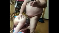 НОВАЯ ДЕВУШКА УЧИТСЯ СЕКСУ НРАВИТСЯ Член в ее заднице ОЧЕНЬ ГОРЯЧО ОНА СПРАШИВАЕТ, ЧТО ХОЧЕТ, ЧТОБЫ ТИУЗАО ЗАШЕЛ ВНУТРИ
