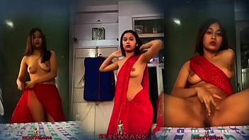 Desi girl Dance and Masturbation