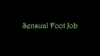 Leilani Lei Gives a Sensual Foot Job
