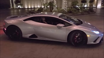 L'affascinante Lamborghini di Kailani Kai con Rodney St Cloud