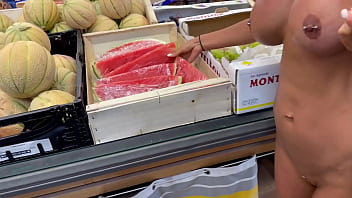 Monika Fox Came Fully Naked To The Grocery Store For Shopping Part 2