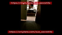 Milf Sue Secretlife - Appuntamento su Internet scopato da uno sconosciuto - Appuntamento su Internet scopato da uno sconosciuto