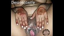 Desi milf bhabhi nadia showing big boobs and fucking hot pussy
