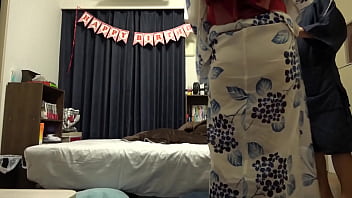 https://bit.ly/409BHSw Asami, 22세, 대학생 *옷가게에서 아르바이트를 합니다. 불꽃놀이, 유카타 픽업! 미인 아사미가 유카타 차림으로 성적 매력 가득!
