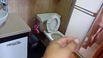 Моя большегрудая племянница принимает душ, пока я убеждаю ее трахнуться, и она позволяет мне отвести ее в свою комнату, где я жестко ее трахаю