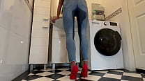 Wetting extremely Jeans and Red classic High Heels and play with Pee