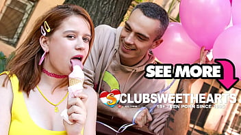 ClubSweethearts Red Louboutin сосет воздушные шары и члены