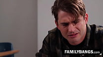 FamilyBangs.com ⭐ Разочарованная школьная учительница решает бросить трах со школьником Сильвией Сейдж и Натаном Бронсоном