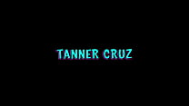 Tanner Cruz adora sexo cru