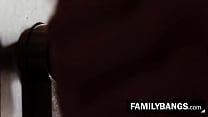 FamilyBangs.com ⭐ Милая школьница, которую пробурил профессор после окончания школьного урока, Кэти Куш, Райан Маклейн