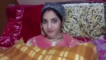 Ragazza indiana Panjabi che succhia e lecca la figa video di sesso con il fidanzato