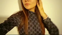 Ой, я увидел свое лицо, надеюсь, мои учителя меня не узнают.