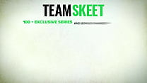 Casting-Couch-Unterricht - TeamSkeet Labs feat. Kenzie Taylor und Skyler Storm