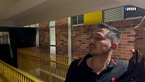 Мне плохо, и моя сводная сестра трахает меня, чтобы поправить мое здоровье - Мелани Латина