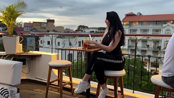 Blowjob in restaurant