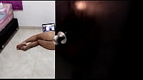 I COVER MY HUGE ASS STEPMOTHER MASTURBATING AND SHE ALMOST CAUGHT ME