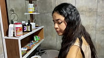 Melissasexhot - обновление № 11 - моя сводная сестра приходит очень пьяная, и я использую ее, чтобы поиграть с ее киской, пока она отдыхает - 31 августа 2024 г.