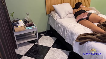 I CAN'T RESIST MY STEPSISTER'S HUGE ASS