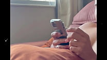 Валяясь на пляже, двое местных попросили меня пошалить - Часть I