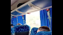 Я отсосала и меня трахнул натурал в переполненном автобусе, возвращаясь из Рио-де-Жанейро после рок-фестиваля «Rock in Rio».