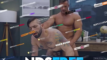 Muscle Daddy Fucks Ripped Jock - Justin Matthews, Jimmy Troy - NextDoorBuddies