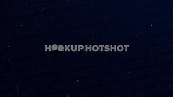 Сладкая теневая Бэмби Блэк скачет на огромном члене, совершенно сырая!