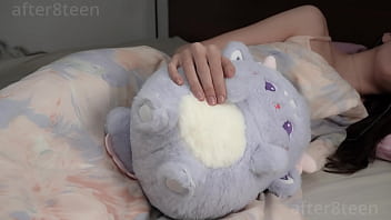 매일 밤 무서운 남자가 내 침대에 온다