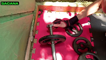 During my weight training, a blonde girl came on to me...