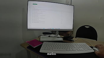 Я очень возбуждаюсь со своей начальницей, пока не трахаю ее и не превращаю в свою шлюху - CREAMPIE - ИСПАНСКОЕ ПОРНО