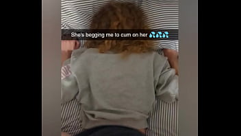 Обманывающая университетская девушка трахается в Snapchat, чтобы заплатить долг - Cucked And Cummed On