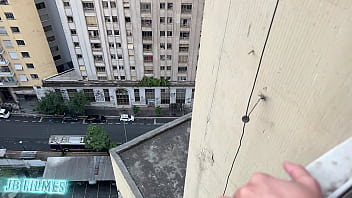РЫЖАЯ С ОГРОМНЫМ ЧЛЕНОМ ПРИНИМАЕТ 3 ЧЛЕНА И КОНЧАЕТ КАК СУМАСШЕДШАЯ