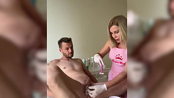Русская MILF шлюха берет под контроль член Флориды Man